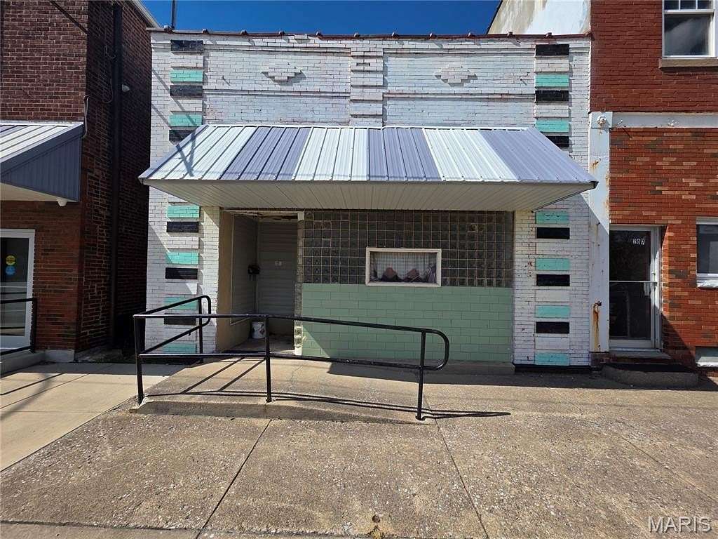 0.08 Acres of Commercial Land for Sale in Benld, Illinois