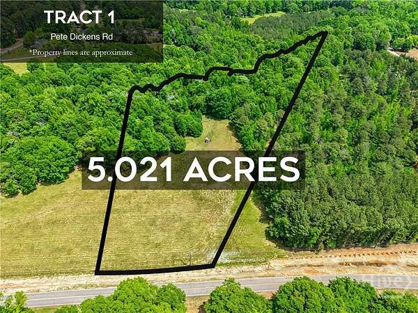 5 Acres of Residential Land for Sale in Bogart, Georgia