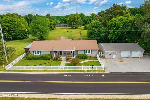 3.1 Acres of Land with Home for Sale in Trenton, Tennessee