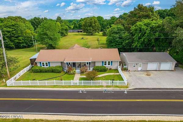 3.1 Acres of Land with Home for Sale in Trenton, Tennessee