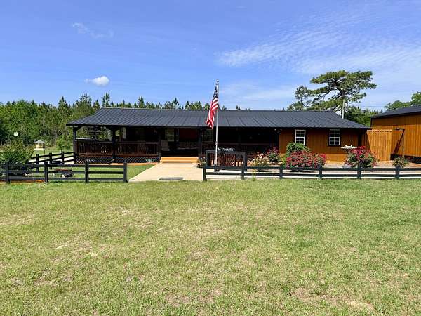 2.5 Acres of Land with Home for Sale in Barnwell, South Carolina