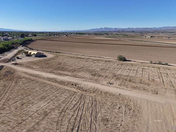 1 Acre of Residential Land for Sale in Central, Arizona
