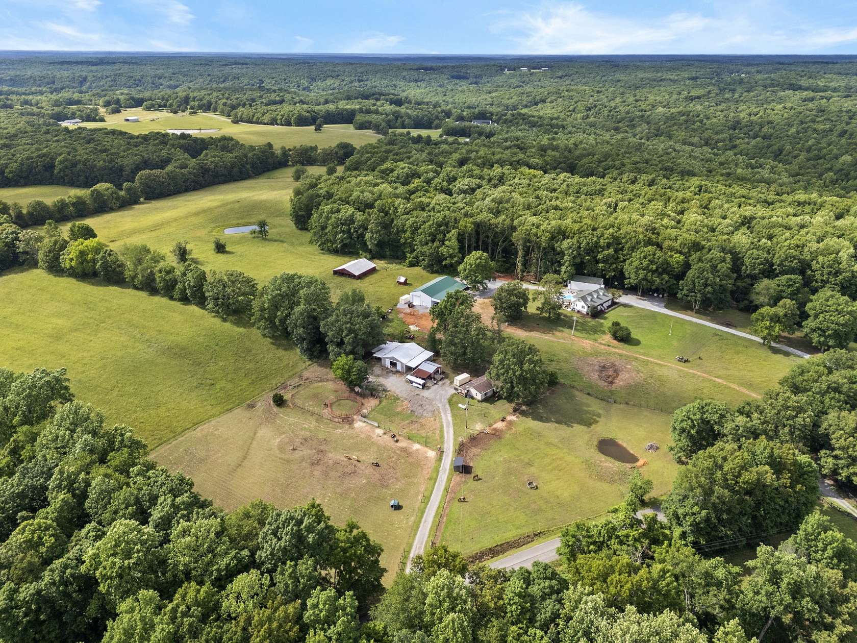 4.18 Acres of Residential Land for Sale in Vanleer, Tennessee