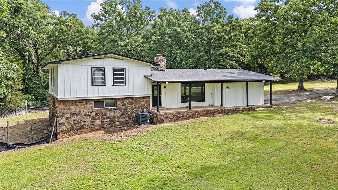 4.3 Acres of Land with Home for Sale in Russellville, Arkansas