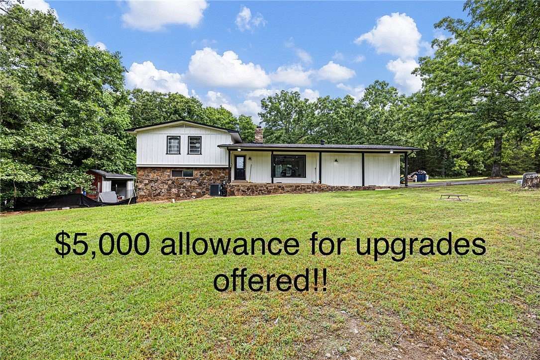 4.3 Acres of Land with Home for Sale in Russellville, Arkansas