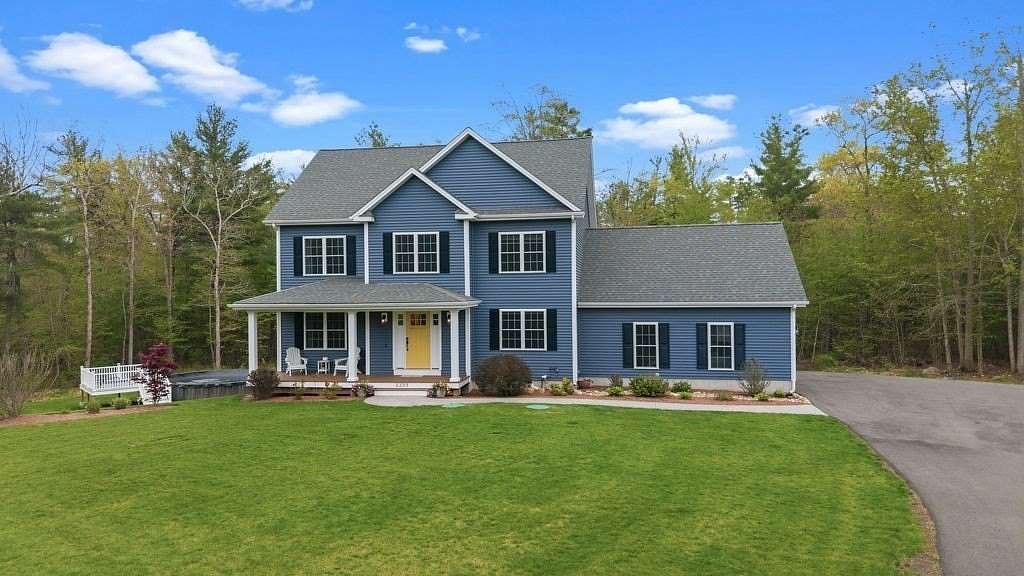 7.79 Acres of Land with Home for Sale in Rehoboth, Massachusetts