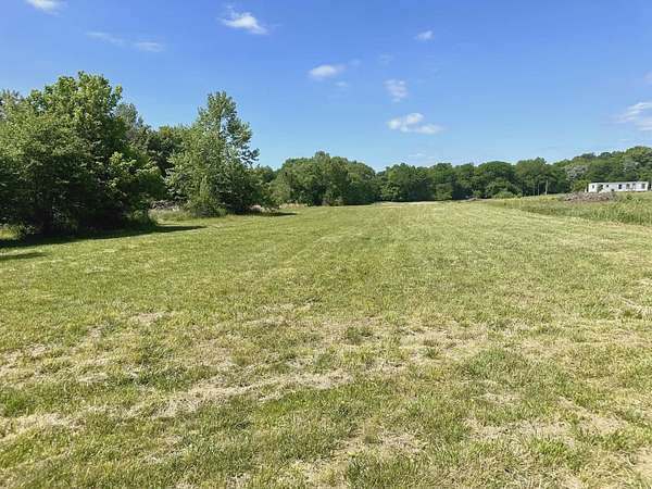 2 Acres of Residential Land for Sale in Killen, Alabama
