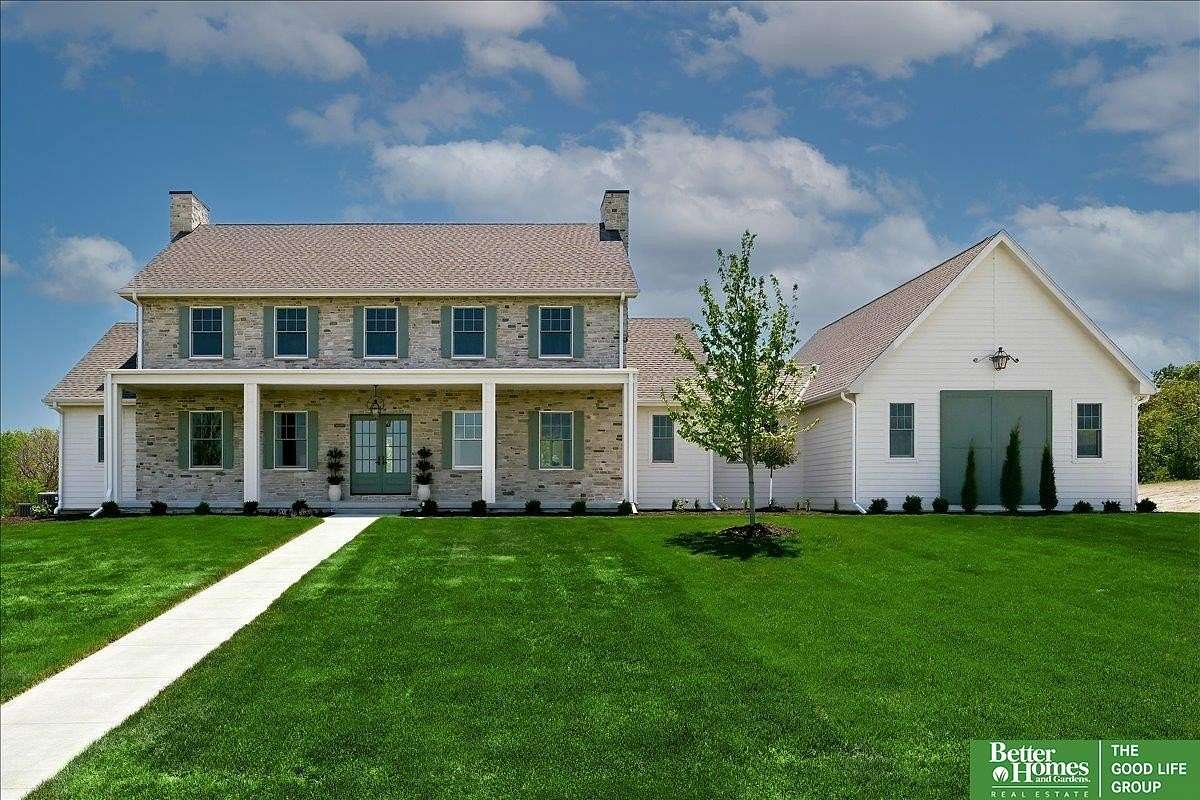 1.5 Acres of Land with Home for Sale in Gretna, Nebraska