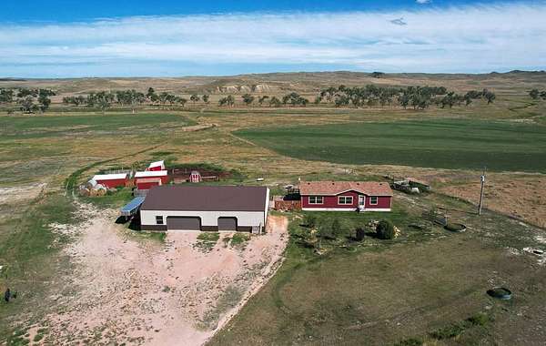 45 Acres of Agricultural Land with Home for Sale in Moorcroft, Wyoming