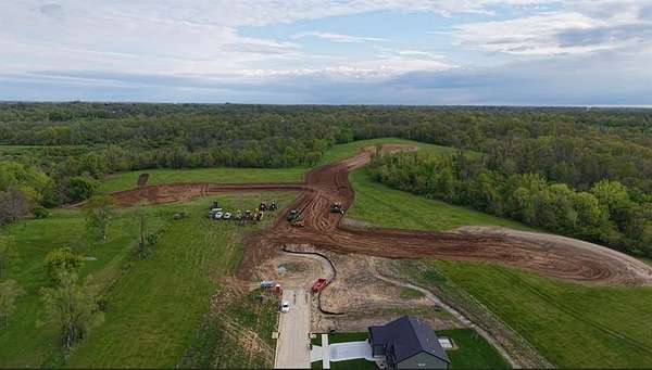 0.47 Acres of Residential Land for Sale in Cedar Rapids, Iowa