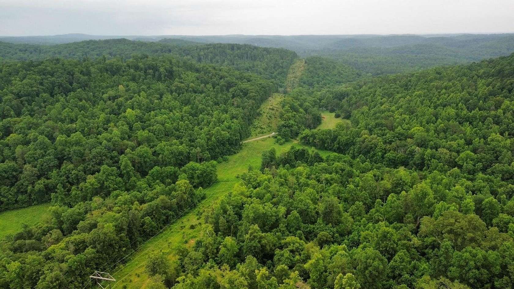 122 Acres of Recreational & Residential Land for Sale in Somerset, Kentucky