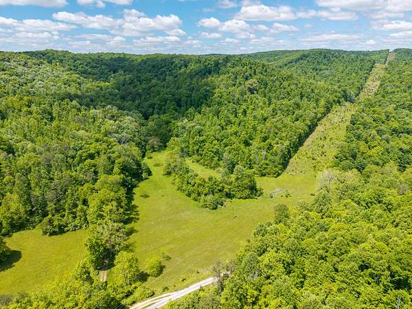 122 Acres of Recreational & Residential Land for Sale in Somerset, Kentucky