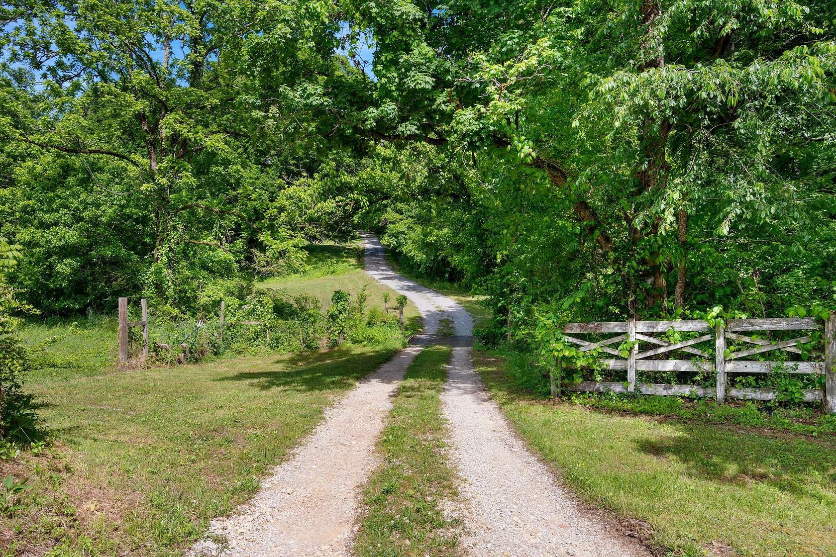 6.54 Acres of Residential Land for Sale in Lynnville, Tennessee
