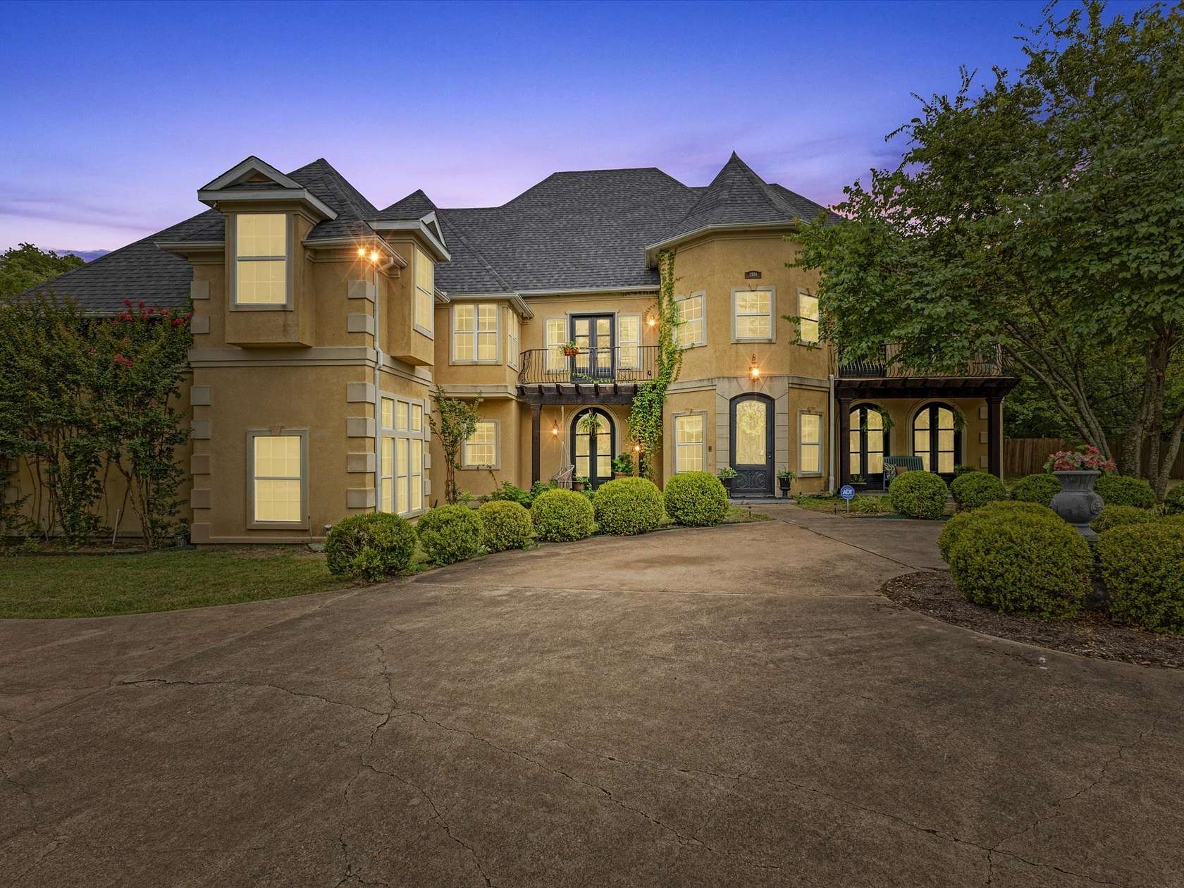 2.3 Acres of Land with Home for Sale in Mesquite, Texas