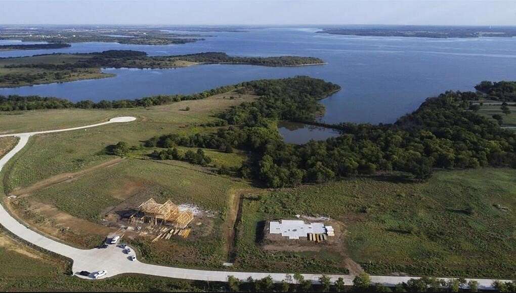 2 Acres of Residential Land for Sale in Sanger, Texas