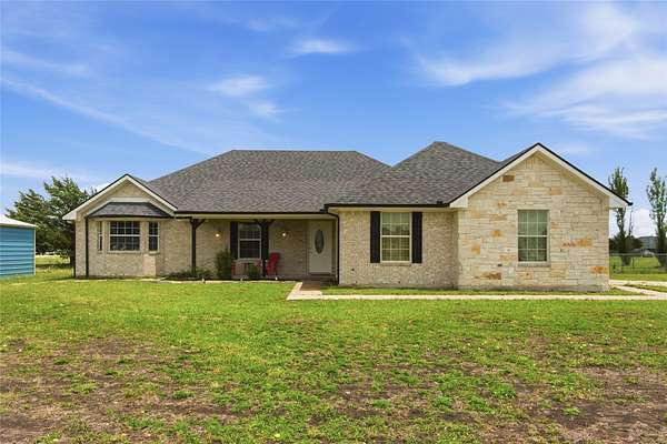1.7 Acres of Land with Home for Sale in Trenton, Texas