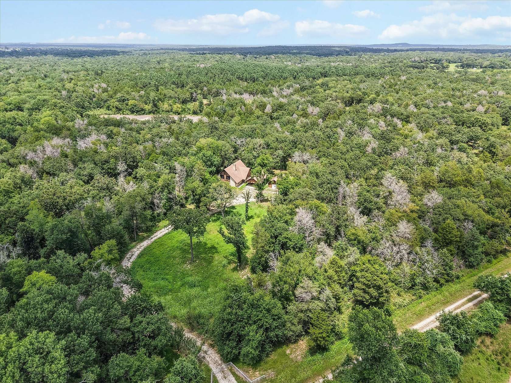 88.4 Acres of Land with Home for Sale in Fairfield, Texas