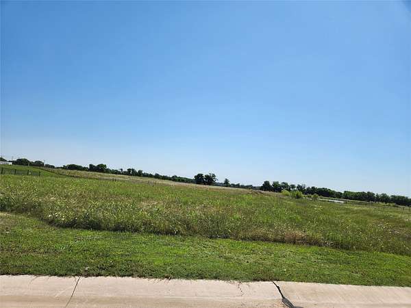 1 Acre of Residential Land for Sale in Caddo Mills, Texas