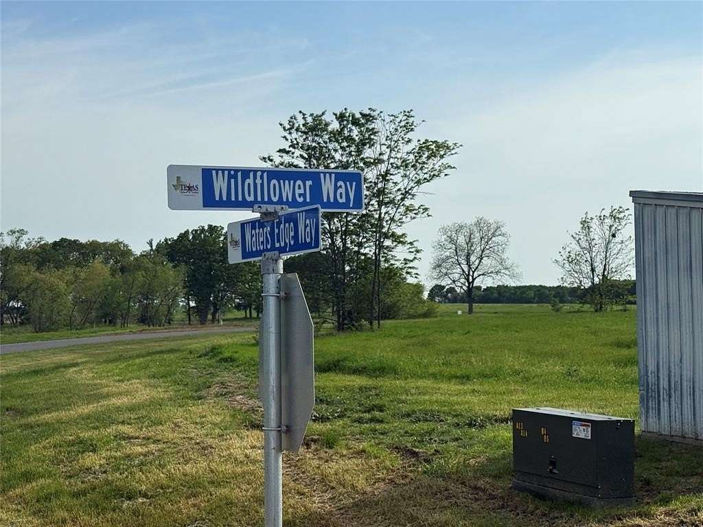 1.13 Acres of Residential Land for Sale in Dodd City, Texas