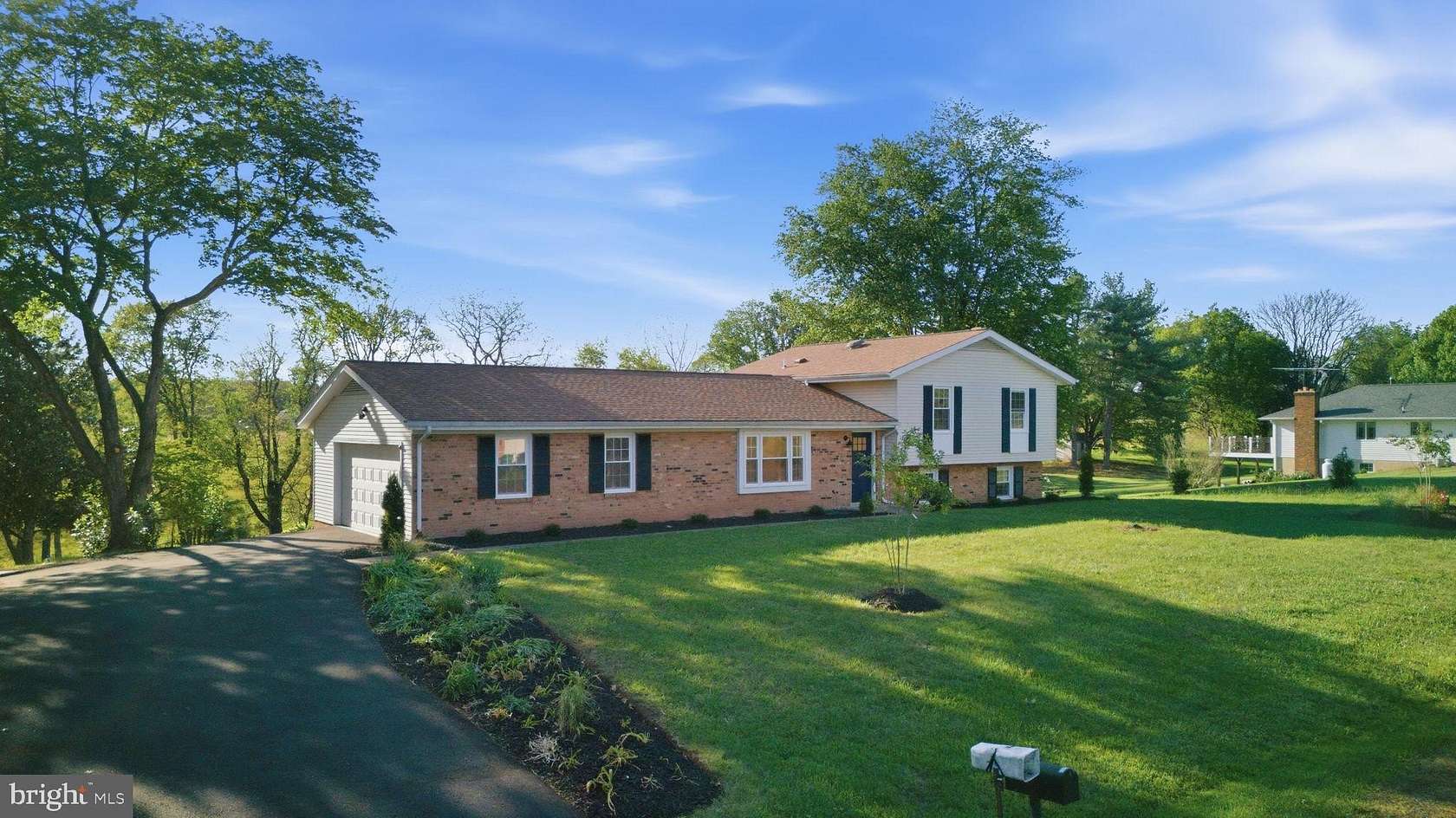 1.55 Acres of Land with Home for Lease in Gainesville, Virginia