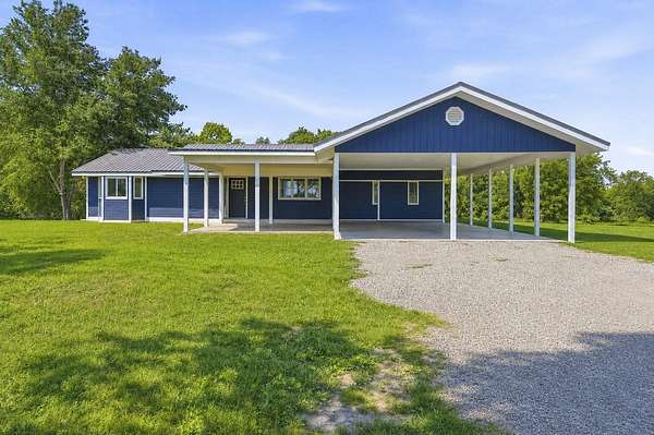 16.5 Acres of Land with Home for Sale in Seymour, Missouri
