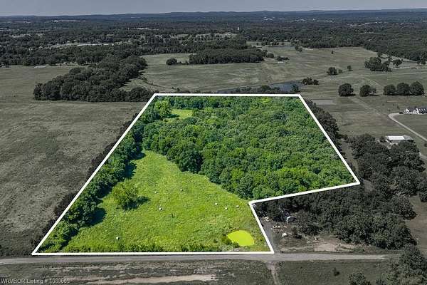 18.8 Acres of Recreational & Residential Land for Sale in Alma, Arkansas