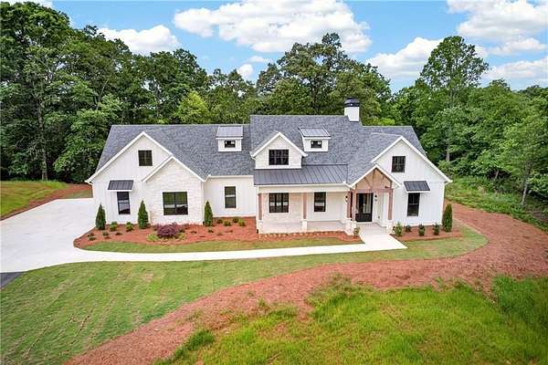 3.3 Acres of Land with Home for Sale in Ellijay, Georgia