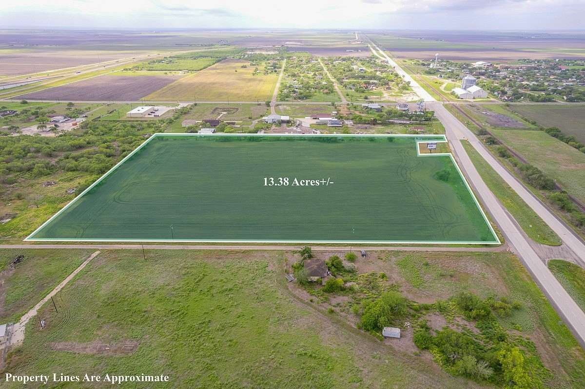 13 Acres of Commercial Land for Sale in Driscoll, Texas