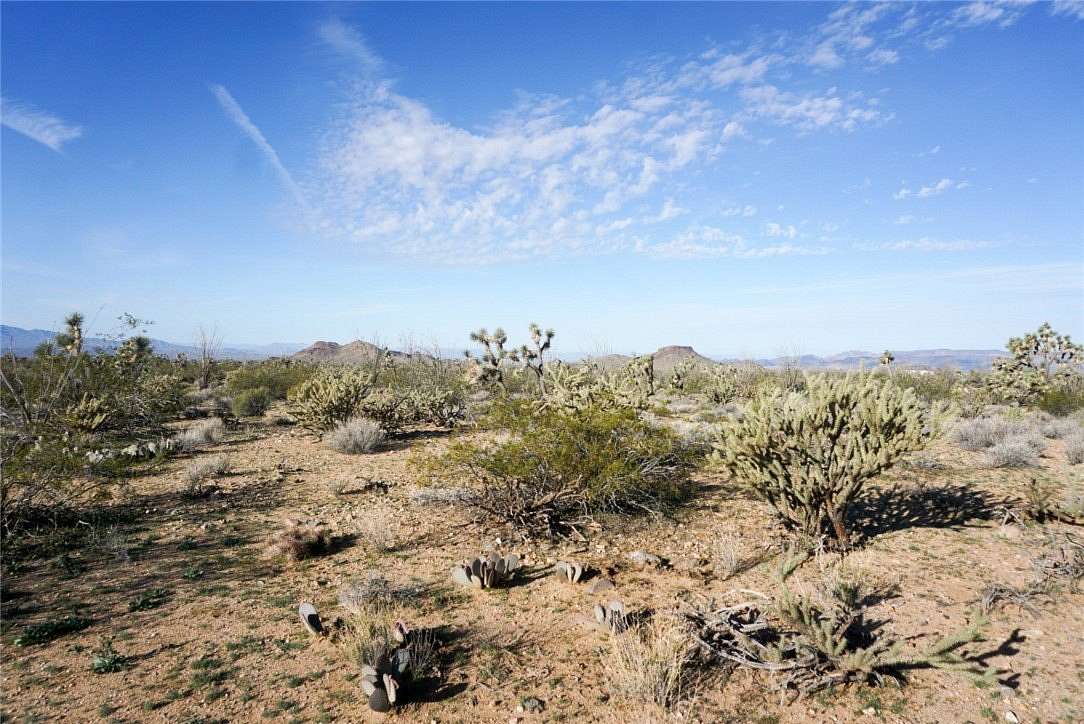 40 Acres of Land for Sale in Yucca, Arizona