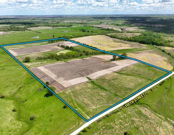 80 Acres of Recreational Land for Sale in Allerton, Iowa