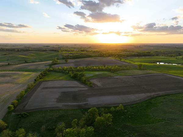 80 Acres of Recreational Land for Sale in Allerton, Iowa