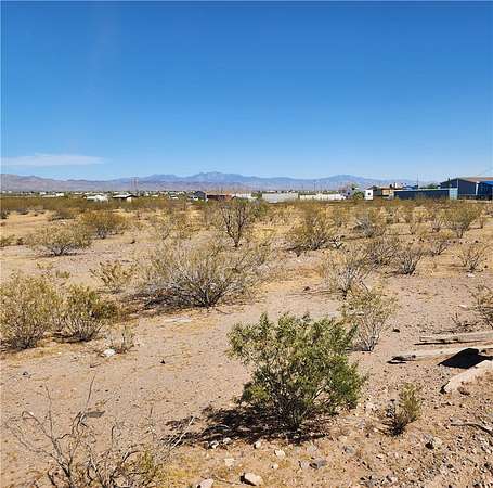 2.36 Acres of Residential Land for Sale in Golden Valley, Arizona