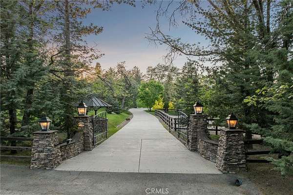 4.55 Acres of Land with Home for Sale in Running Springs, California