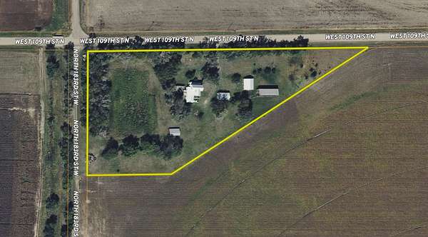 5 Acres of Land with Home for Auction in Sedgwick, Kansas