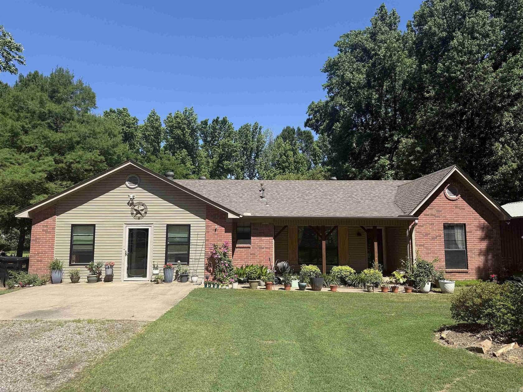 1.5 Acres of Land with Home for Sale in Ward, Arkansas