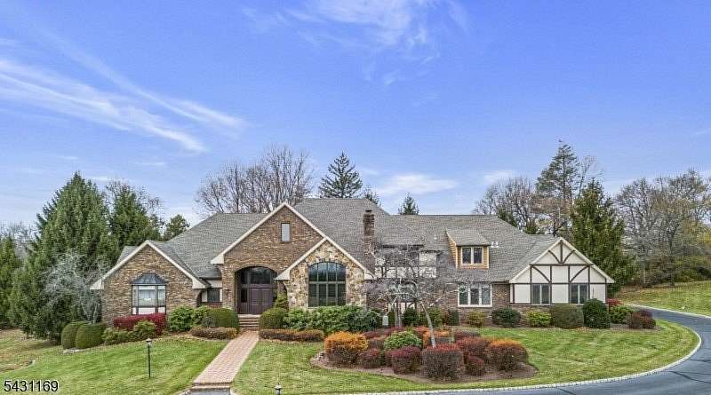 7 Acres of Land with Home for Sale in Bernardsville, New Jersey