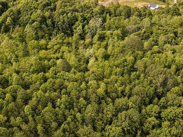 5 Acres of Land for Sale in Cleveland, Tennessee