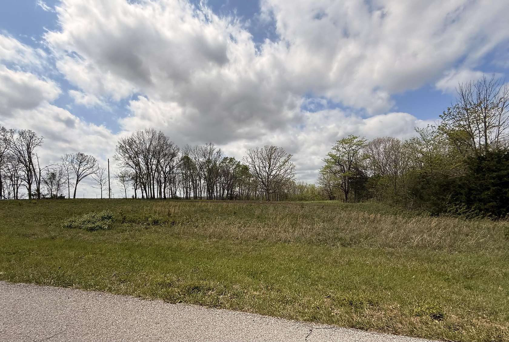 1 Acre of Land for Sale in Cabool, Missouri