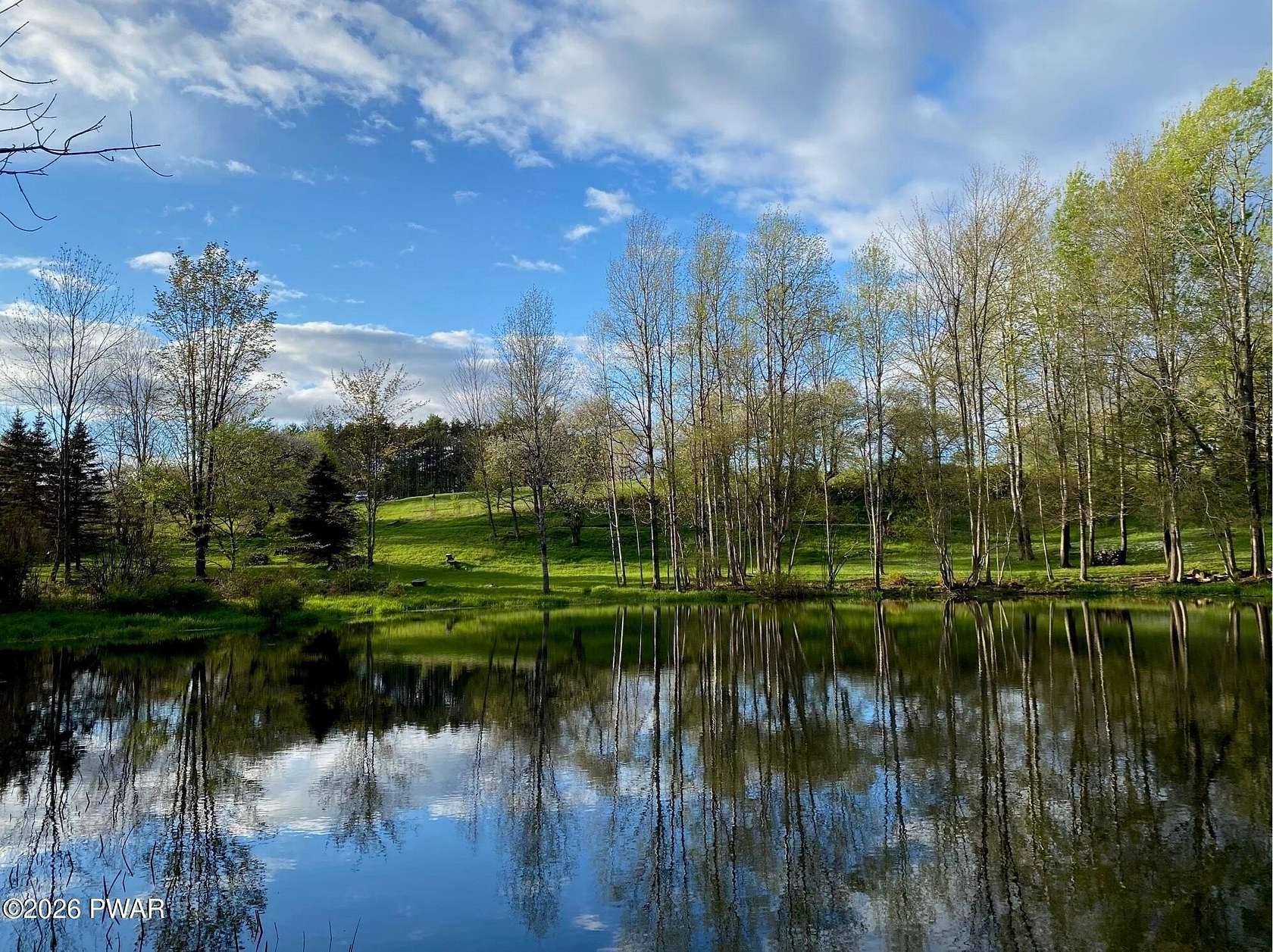 7 Acres of Residential Land for Sale in Lake Ariel, Pennsylvania