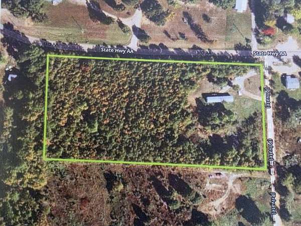 5 Acres of Residential Land for Sale in Alton, Missouri
