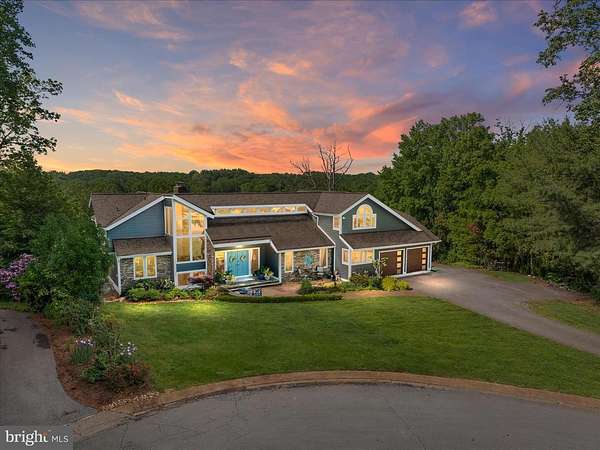 2 Acres of Land with Home for Sale in Annapolis, Maryland