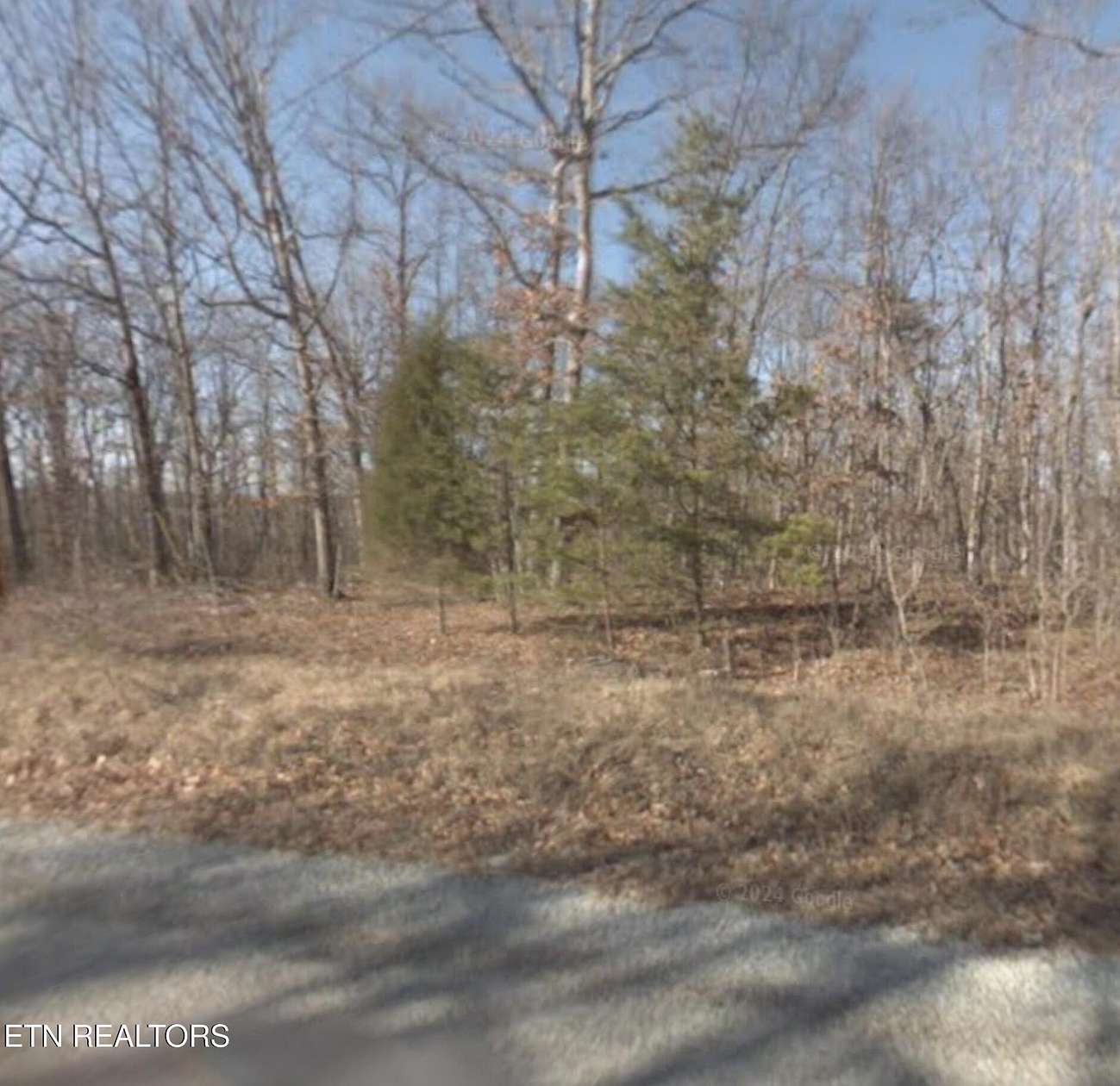1 Acre of Land for Sale in Crossville, Tennessee
