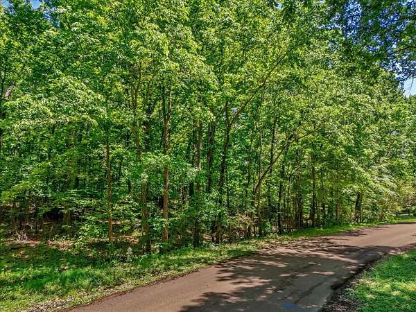 3.37 Acres of Land for Sale in Memphis, Tennessee