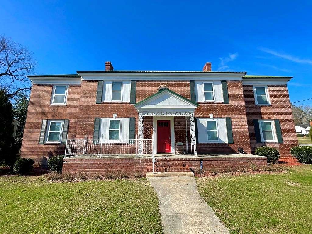 1.75 Acres of Improved Residential Land for Sale in Moultrie, Georgia