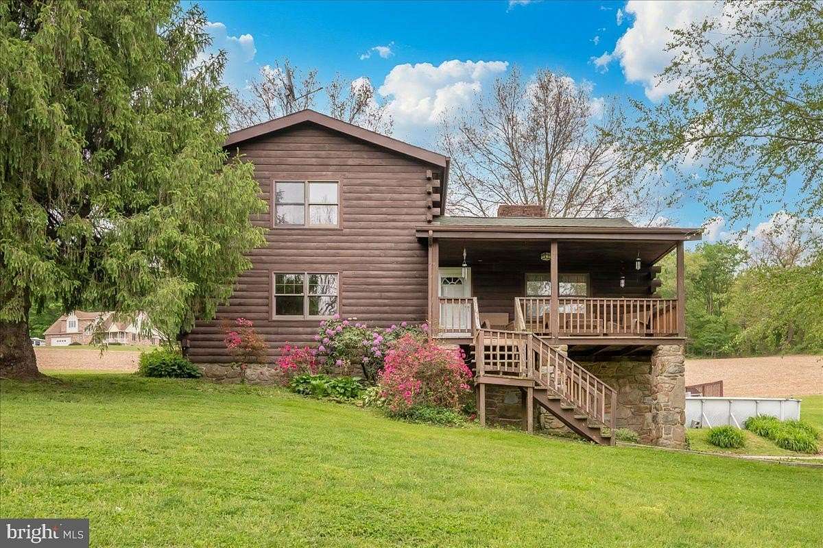 2.6 Acres of Land with Home for Sale in Seven Valleys, Pennsylvania