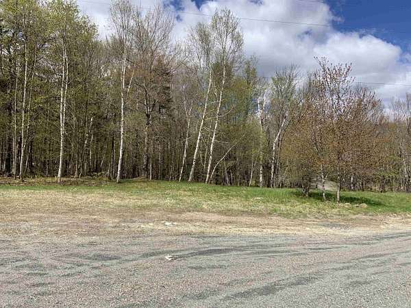 7 Acres of Residential Land for Sale in Wardsboro, Vermont