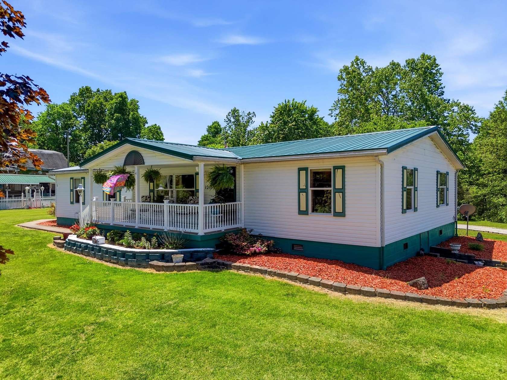 1.64 Acres of Land with Home for Sale in Huntington, West Virginia