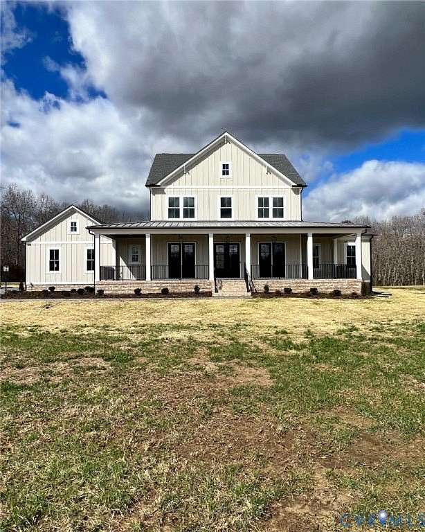 10 Acres of Land with Home for Sale in Mechanicsville, Virginia