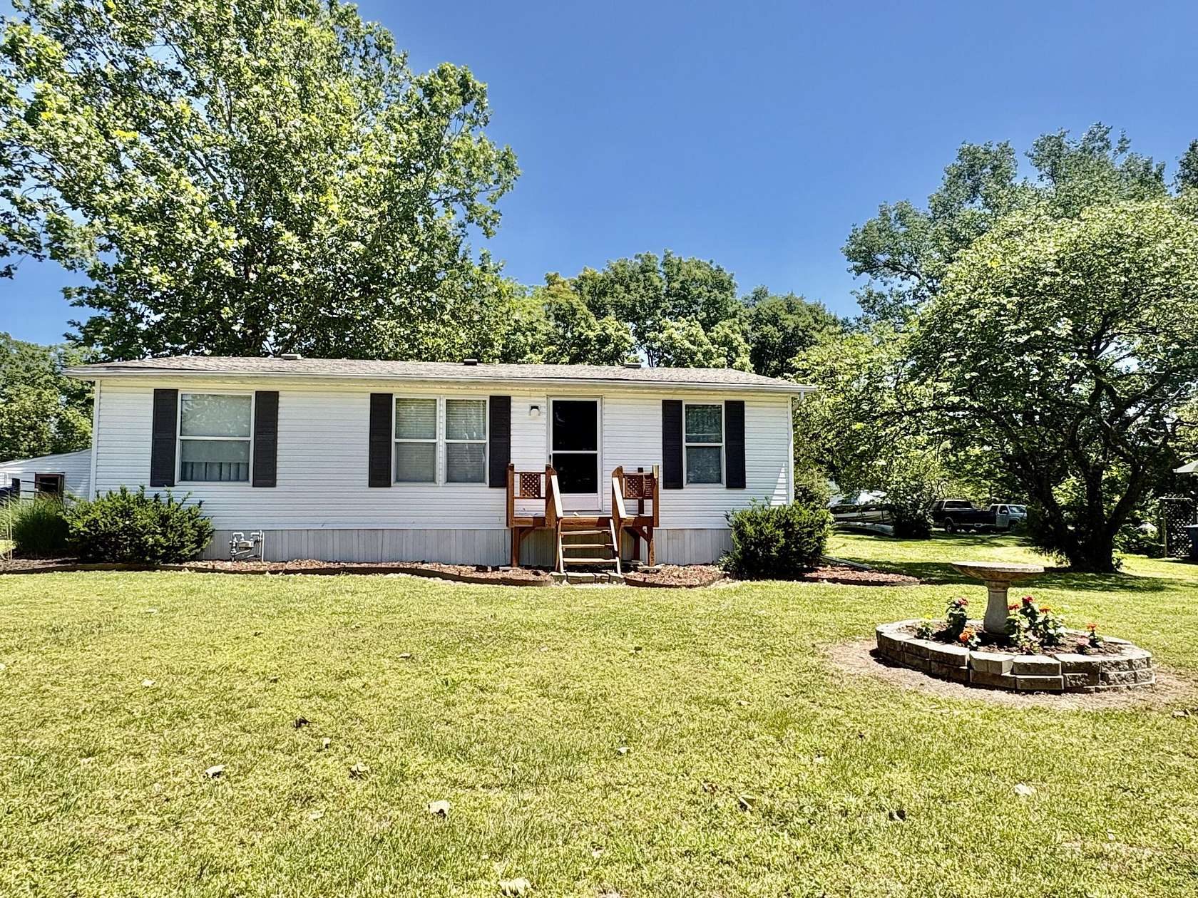 3.4 Acres of Land with Home for Sale in Greenfield, Missouri