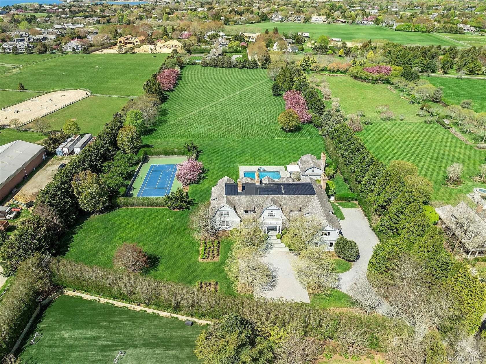 2 Acres of Land with Home for Sale in Water Mill, New York